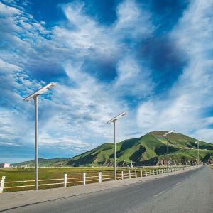Die-Casting Aluminium 50W 60W Integrated Solar LED Street Light Solar Street Light All in One