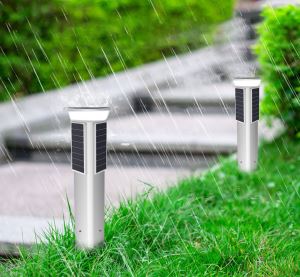 High Quality LED Pole Posts Garden Lamp Solar Pillar Lawn Light