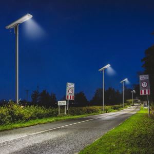 Solar Powered 2019 All In One LED Street Light